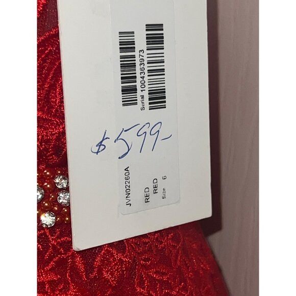 NWT JVN PROM COLLECTION Gorgeous Red Dress Size 6 Retail $599 - Picture 11 of 13